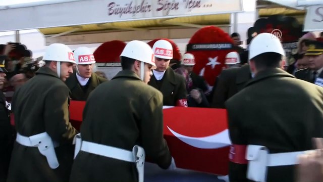 Şehitlerimizi uğurluyoruz - Şehit Uzman Çavuş Burak Akalın'ın cenaze töreni (3) - SAMSUN