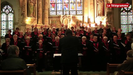 Download Video: Landerneau. La chorale de la Côte des légendes fait le plein