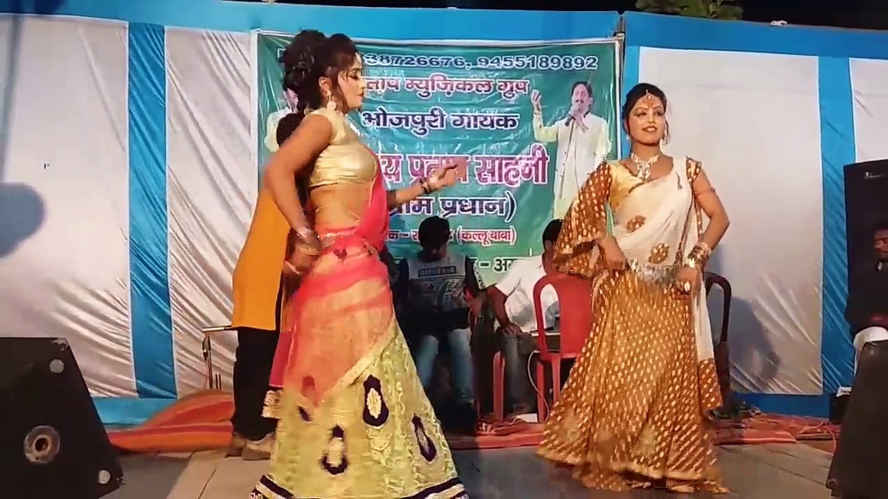Very fast stage dance show bhojpuri song