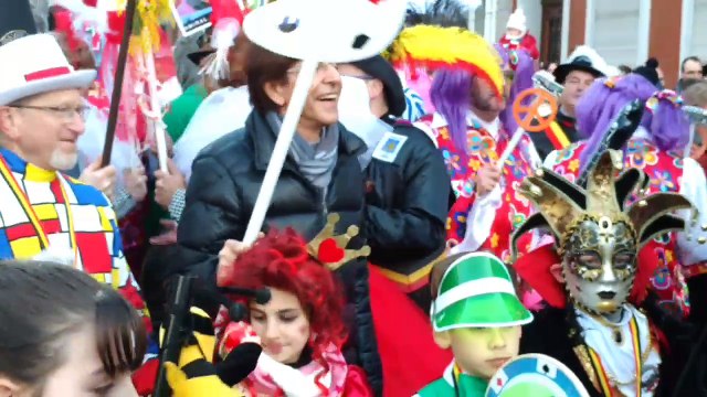 Elio Di Rupo au carnaval de Binche