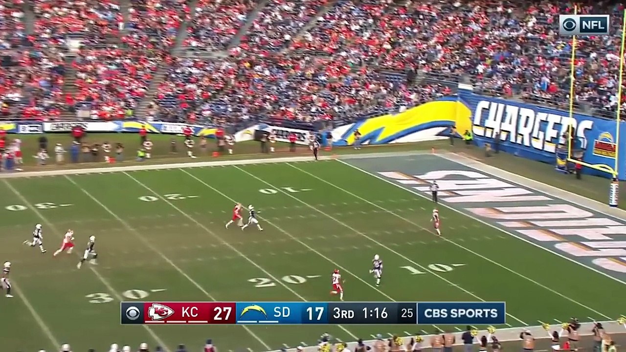 Tyreek Hill's Best Highlights from the 2016 Season | NFL