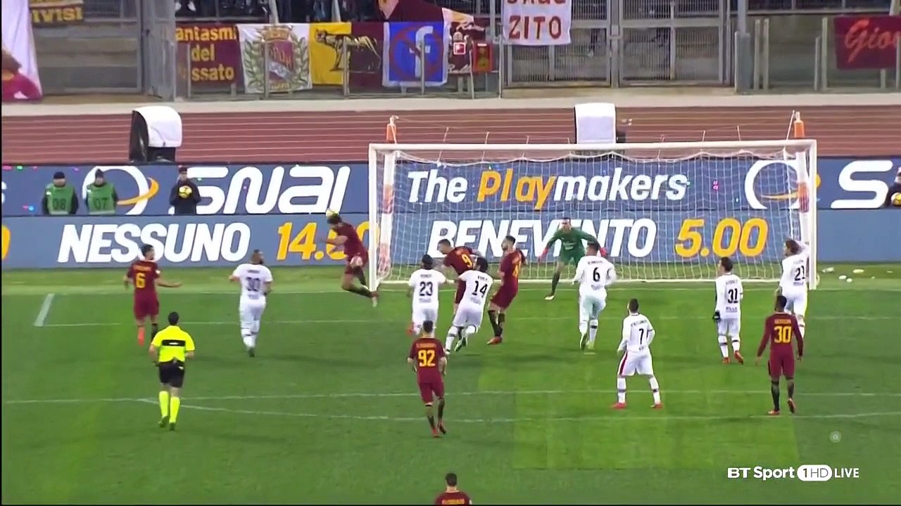 ROMA 5-2 BÉNÉVENT Résumé & Buts / Série A