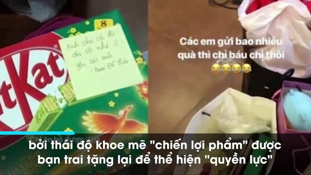 Sau vụ bạn gái khoe mẽ quà fan tặng, Xuân Trường vẫn tiếp tục nhận được cơn mưa quà trong buổi fansign