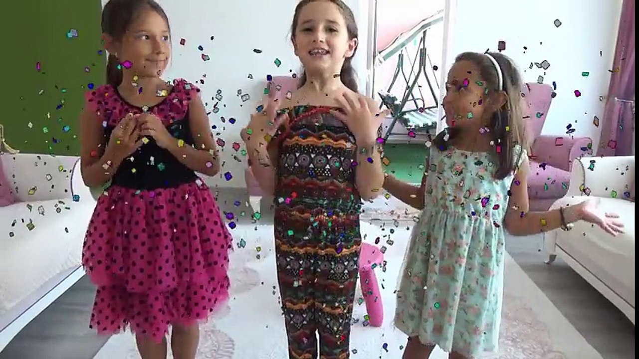 Arkadaşlarımla Sandalye Kapmaca Oyunu Oynadık