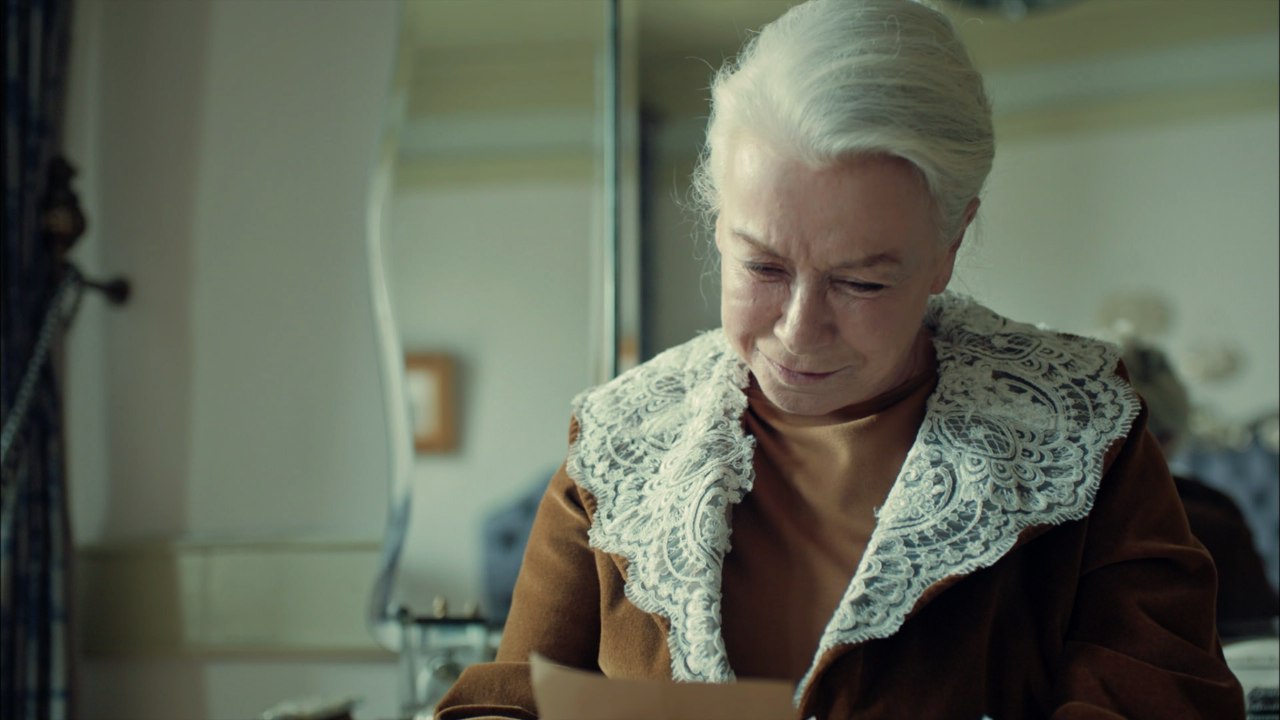 İstanbullu Gelin 36. Bölüm Yıldızlara Bakmaya Devam Et