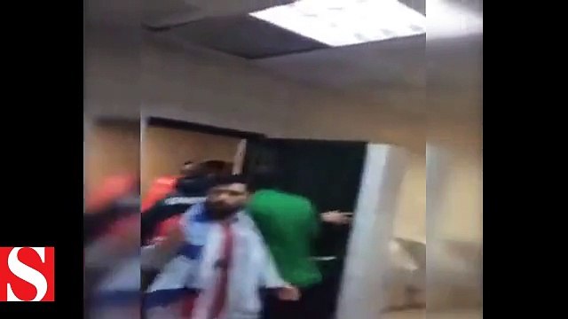 Maç olaylı bitti... Taraftarlar futbolculara saldırdı