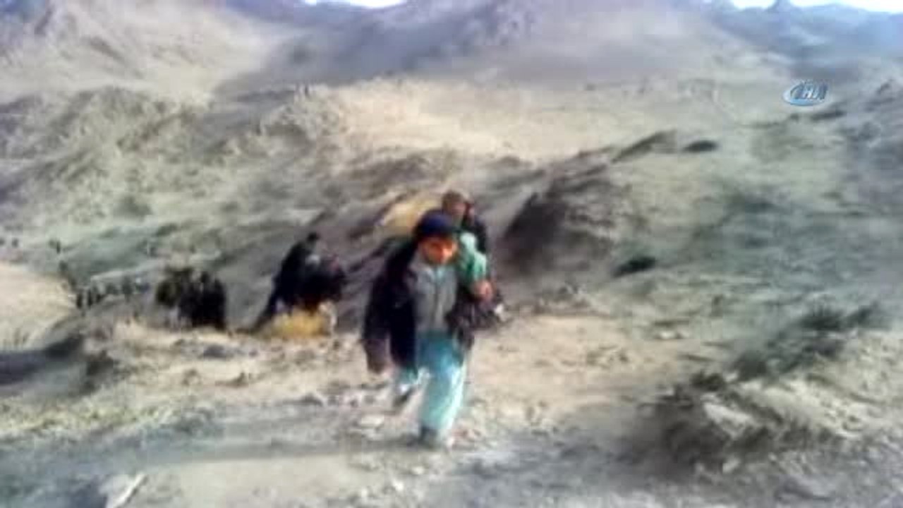 Umuda Yolculuklarını Cep Telefonu Kamerası ile Kayda Almışlar