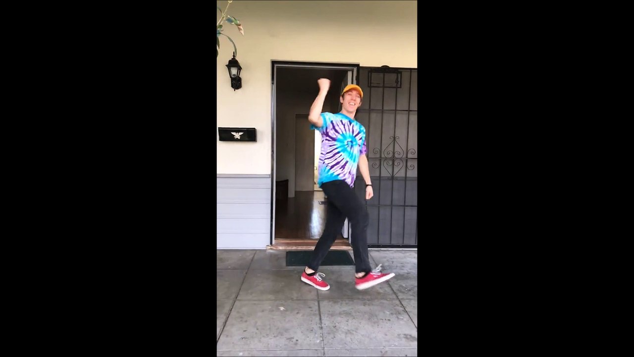 La toute nouvelle danse tendance qui fait le buzz en ce moment