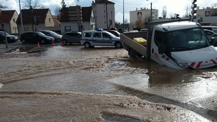 Une canalisation de 50 cm de diamètre explose à Dijon  le 12 février 2018
