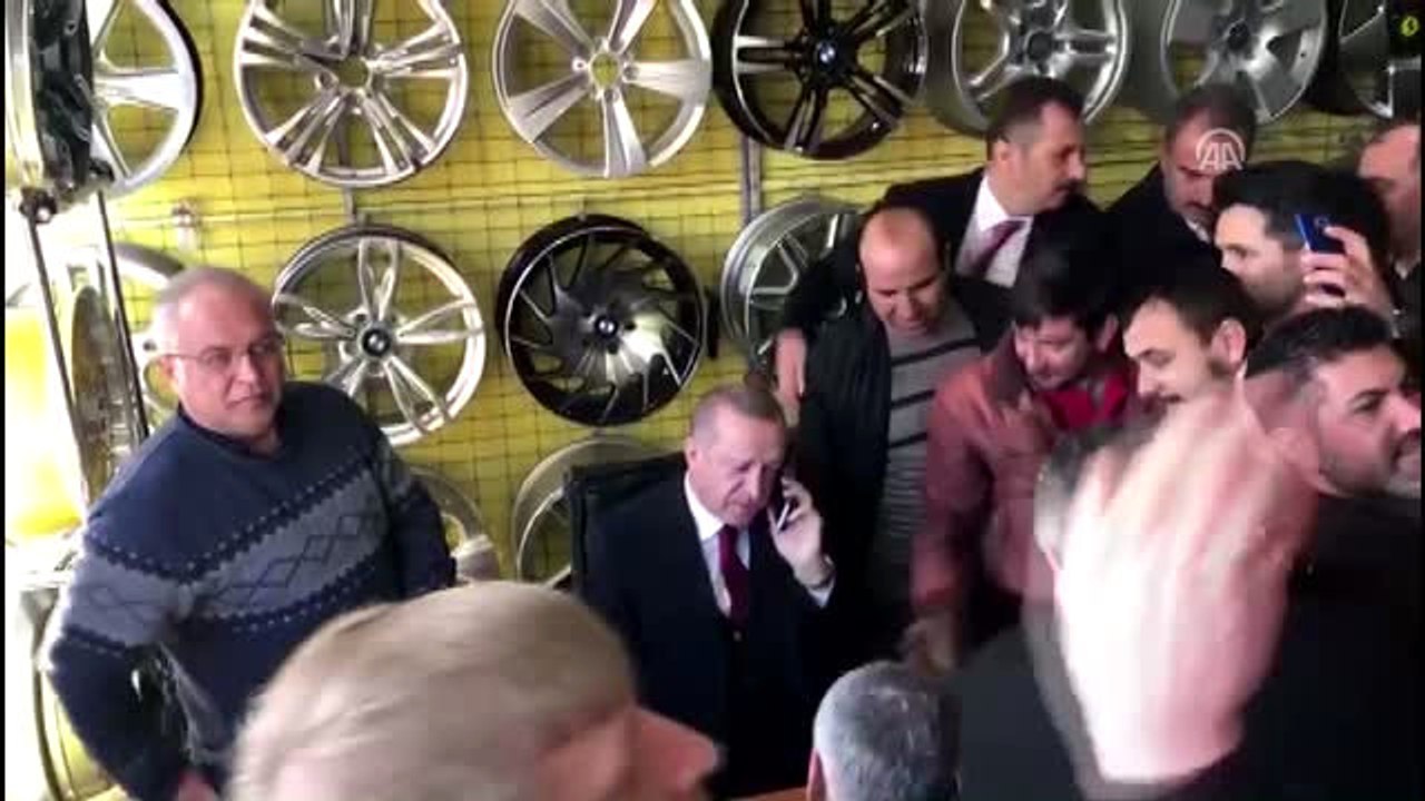 Cumhurbaşkanı Erdoğan, Lastikçi Esnafını Ziyaret Etti