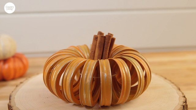 How to Make a Rustic Pumpkin Out of Upcycled Mason Jar Bands