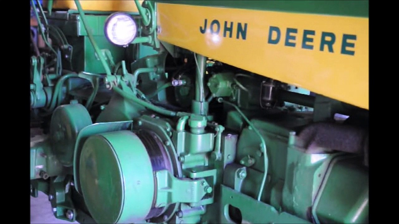 JD 730 tractor