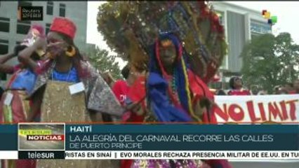 Haitianos festejan el inicio de los carnavales