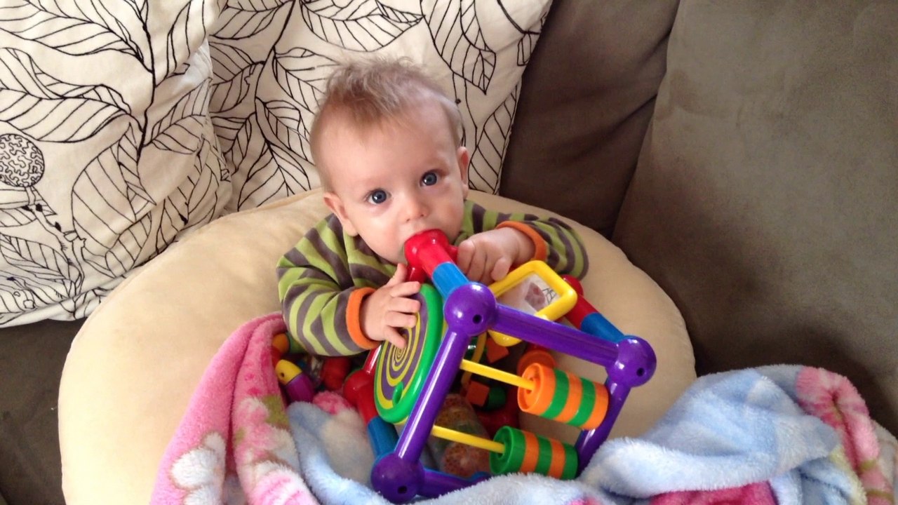 FAMILY VLOG - MOM IS FUNNY! - LIFE WITH A BABY