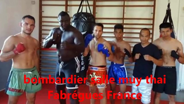BOMBARDIER BOXE A FABREGUES PRES DE MONTPELLIER