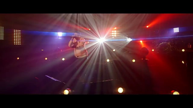 Eddy de Pretto - Fête de trop // Les Révélations des Victoires de la Musique 2018