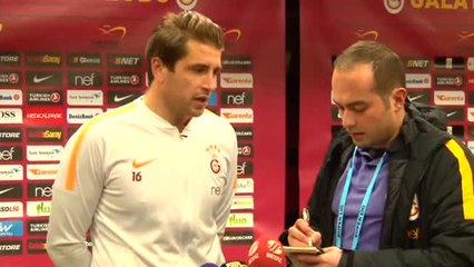 Cedric Carrasso: "Maçı İlk Yarıda Almayı Bildik"