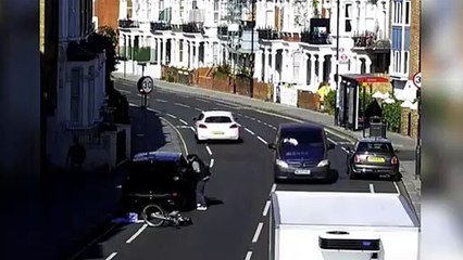Un ladrón en bicicleta  esto es una detención in fraganti