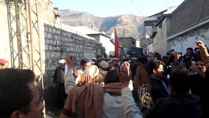 Best Pashto Mix dhamal Urs Mola Patt Qalandar 2017  (1)