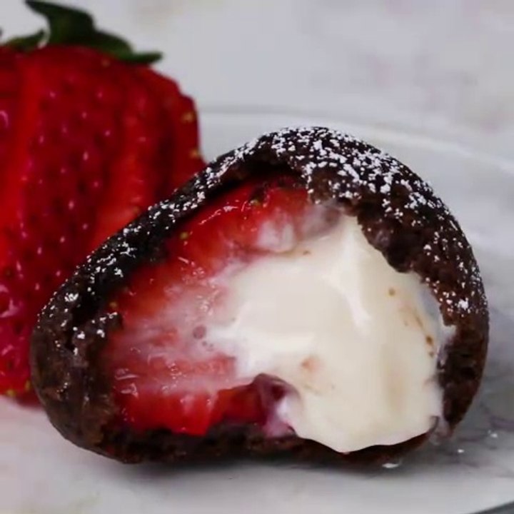 Deep Fried Chocolate Cheesecake-Stuffed Strawberries