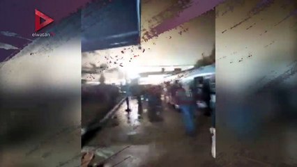 أول فيديو  للحظة اشتعال مترو المعادي من داخل المحطة