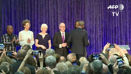 Barack y Michelle Obama reaparecen para presentación de retratos