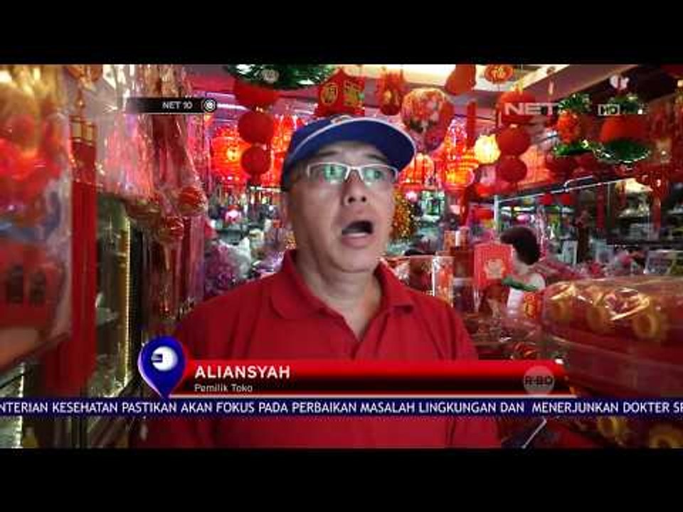 Warga Belanja Untuk Imlek - NET 10