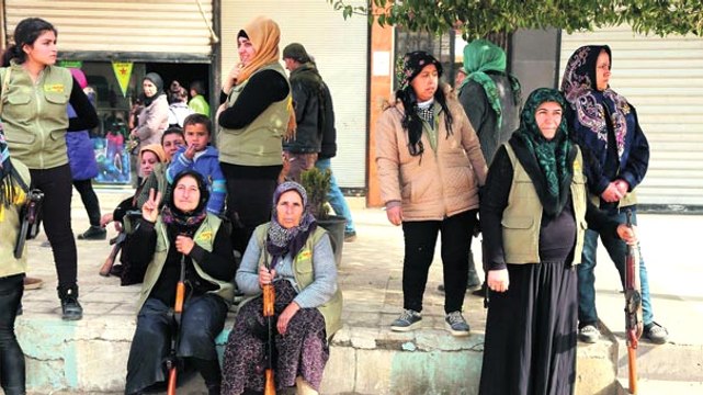 Köşeye Sıkışan Terör Örgütünden 'Sivil' Kamuflaj! Evlere Sivil Giyimli YPG'li Yerleştiriliyor