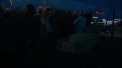 Samsun Yangında Ölen Anne ve Engelli İki Kızı Toprağa Verildi