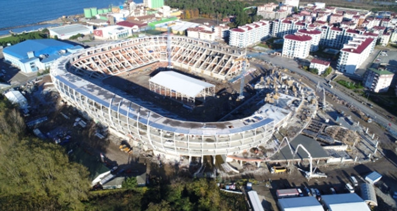 Ordu'da Yapımı Süren Stadın Çelik Montajı Başladı