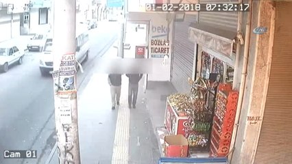 Diyarbakır'da Engelli Vatandaşa Kapkaç Kamerada