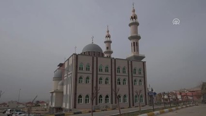 Süleymaniye'deki Tüm Camilerin Süslemesi Ona Emanet