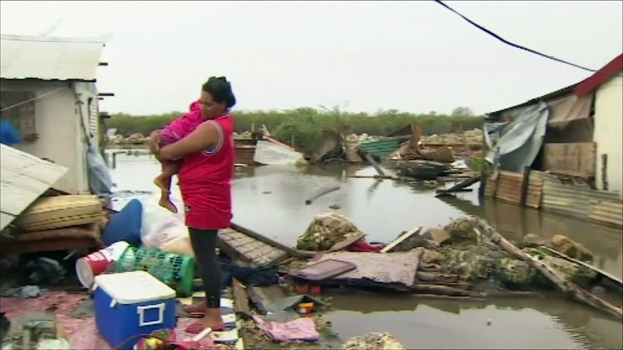 Huge cyclone tears apart Tonga