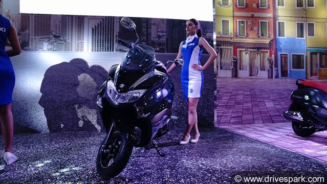 Auto Expo 2018: Suzuki Burgman Street First Look, Price, Features, Specifications - DriveSpark