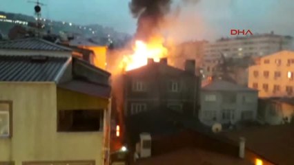 Trabzon'da Apartmanda Çıkan Yangın Korkuttu