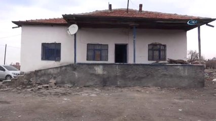 Aksaray'da 84 Şişe Sahte İçkiyle Yakalandı "İçiciyim" Diye Kendini Savundu