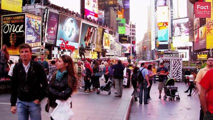 रोंगटे खड़े कर देने वाली घटना  | The Mandela Effect