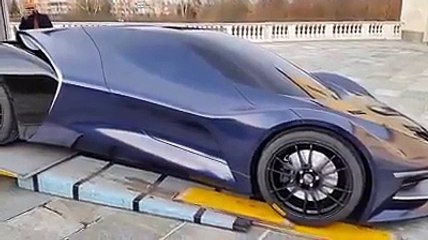 VÍDEO: ¿Qué coche es este? ¿prototipo o modelo de calle?