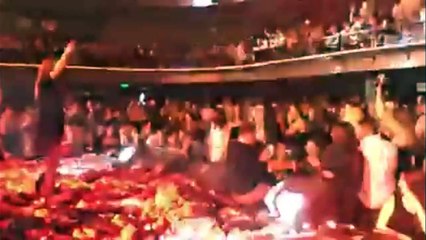 Μελίνα Ασλανίδου - Νερό Και Χώμα - Live 2017 Acro HD