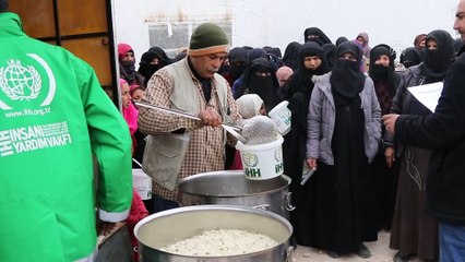 İHH Suriye'deki sivillere yardımlarını sürdürüyor - HALEP