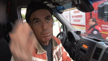 Cami inşaatında iskele çöktü: 1'i ağır 3 yaralı