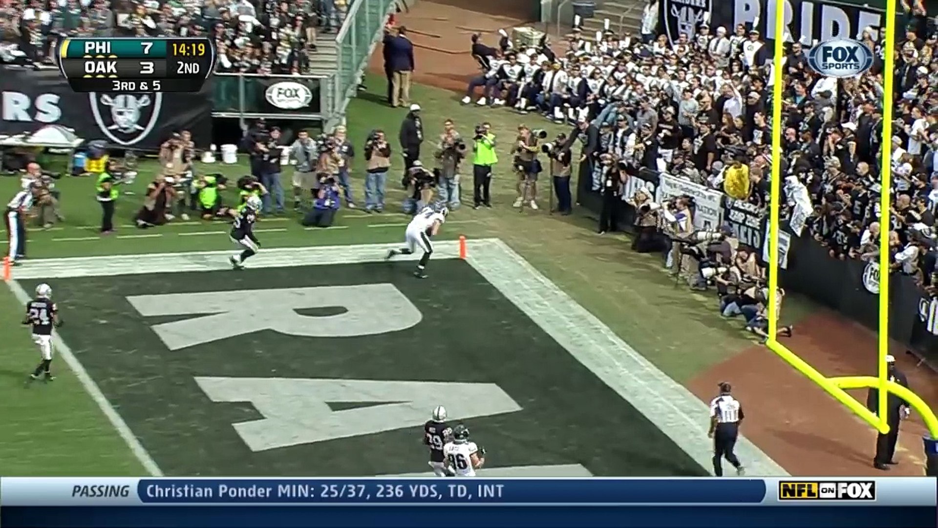 Nick Foles Catches TD Pass on INSANE 4th Down Trick Play!, Can't-Miss Play