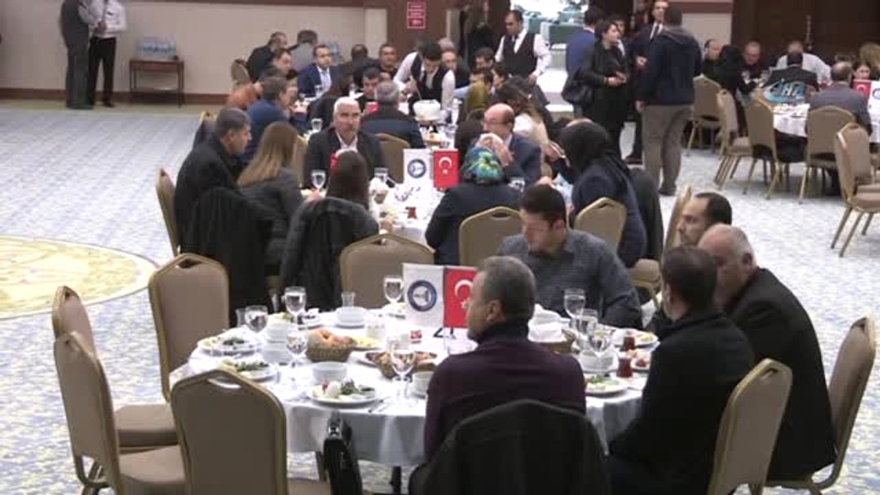 Tahmazoğlu, Okul Müdürleri ile Bir Araya Geldi