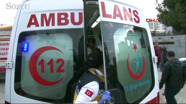 Cami inşaatında iskele çöktü