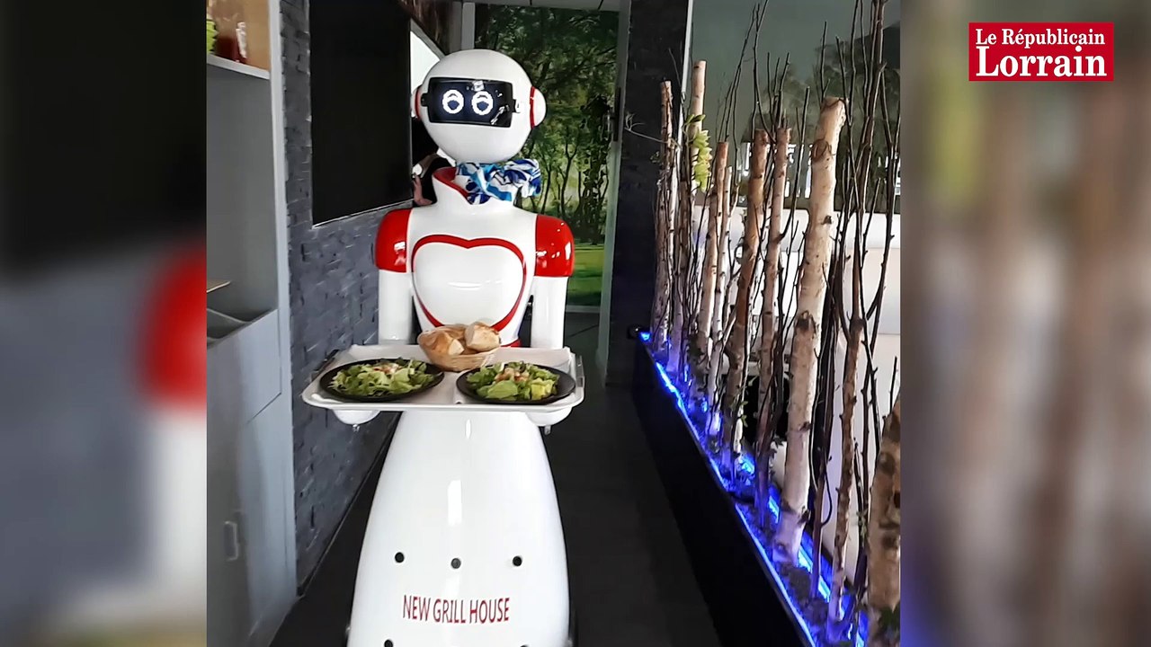Le premier robot serveur est arrivé à Marly près de Metz