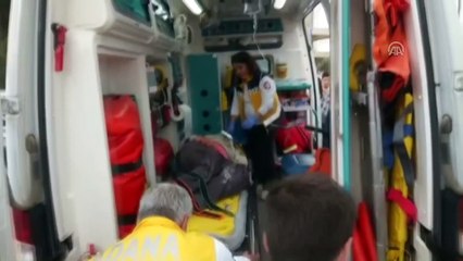 Cami inşaatında çökme: 3 yaralı - ADANA