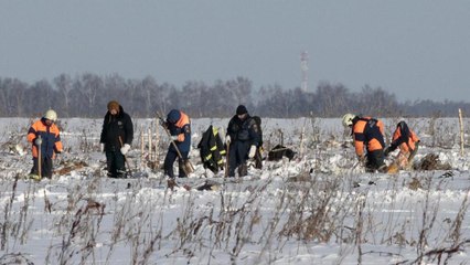 Autoridades falam em "falha humana" no acidente de aviação perto de Moscovo