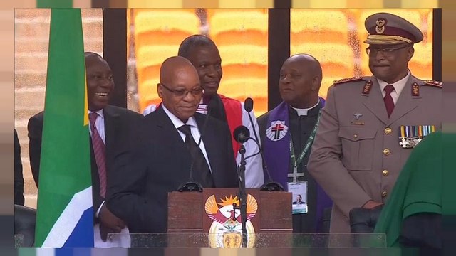 Zuma maintains suspense over fate as South African president