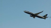 Ryanair sube el salario a los pilotos en plena negociación con el sindicato