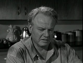 HAZEL · S01 E32 · The Burglar in Mr. B's PJs